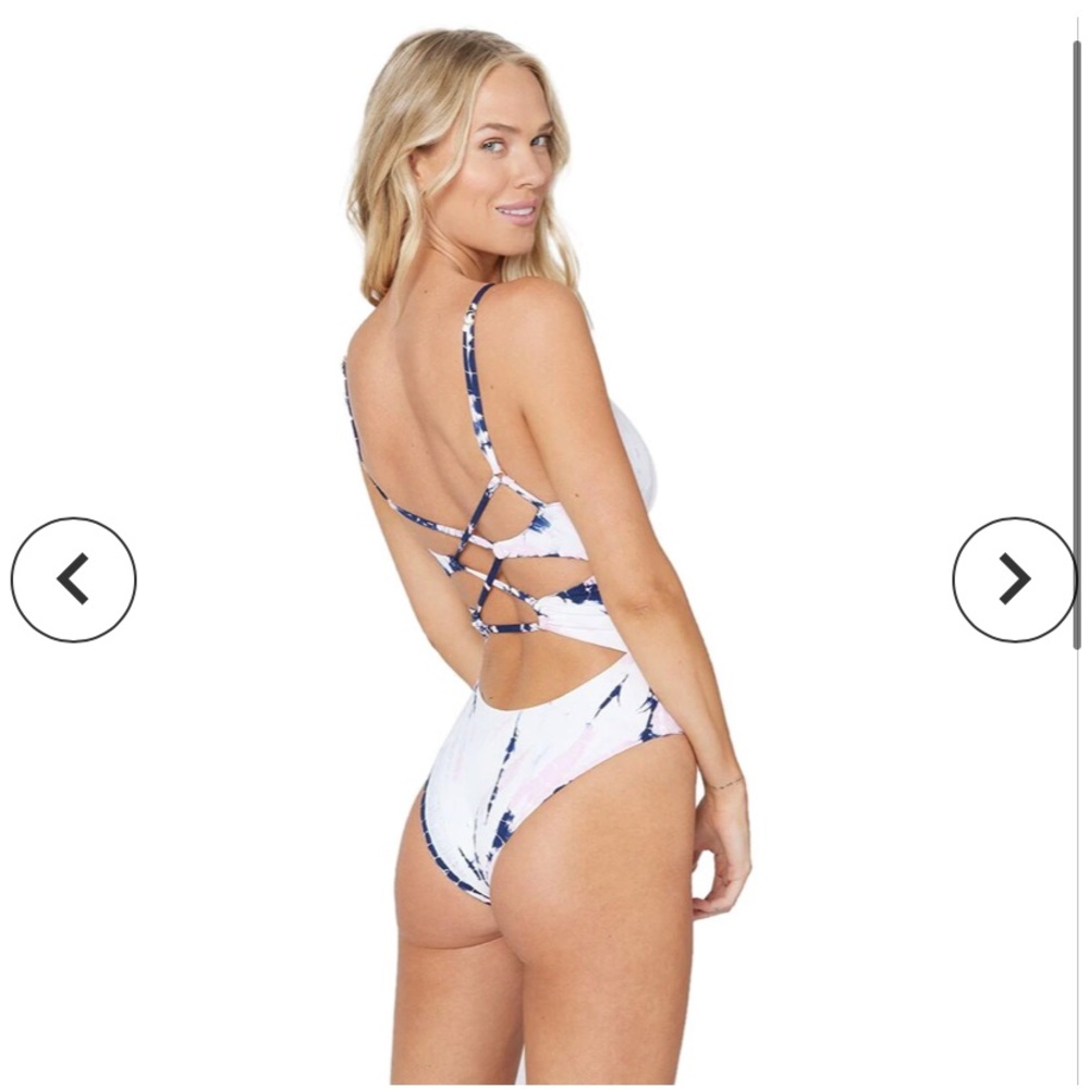Gianna Print Classic One Piece Swimsuit - Picture 2 of 7